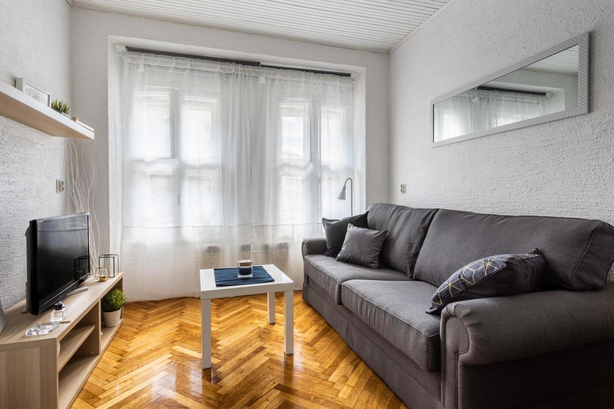 Apartment Petra By Blue Apartments Ζάγκρεμπ Εξωτερικό φωτογραφία